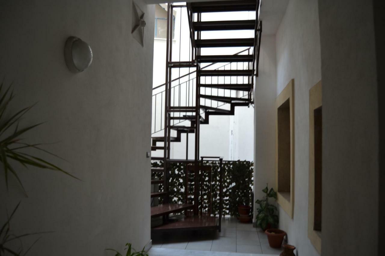 Chez Amelie & Jean-Louis Apartment Catania Luaran gambar