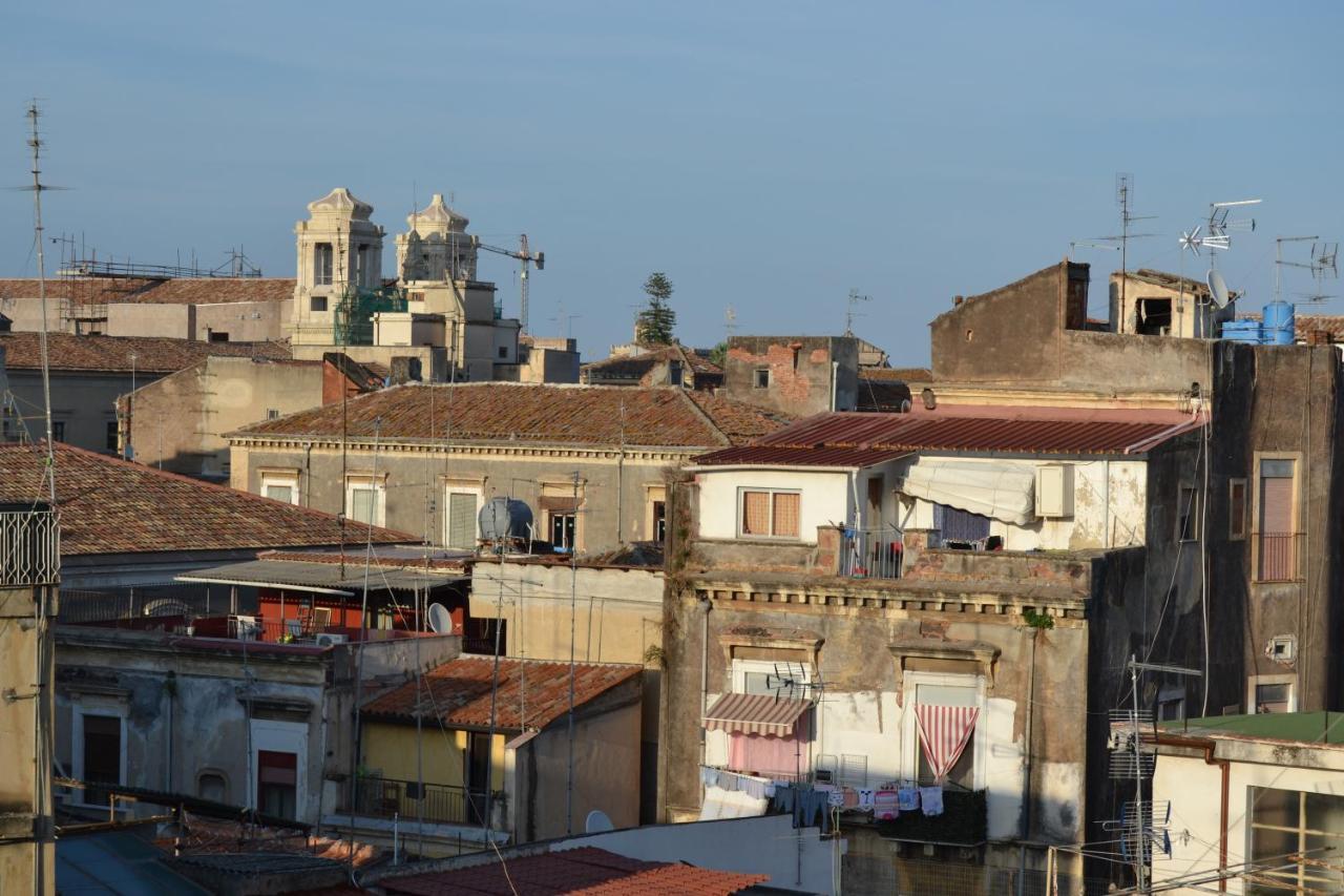 Chez Amelie & Jean-Louis Apartment Catania Luaran gambar